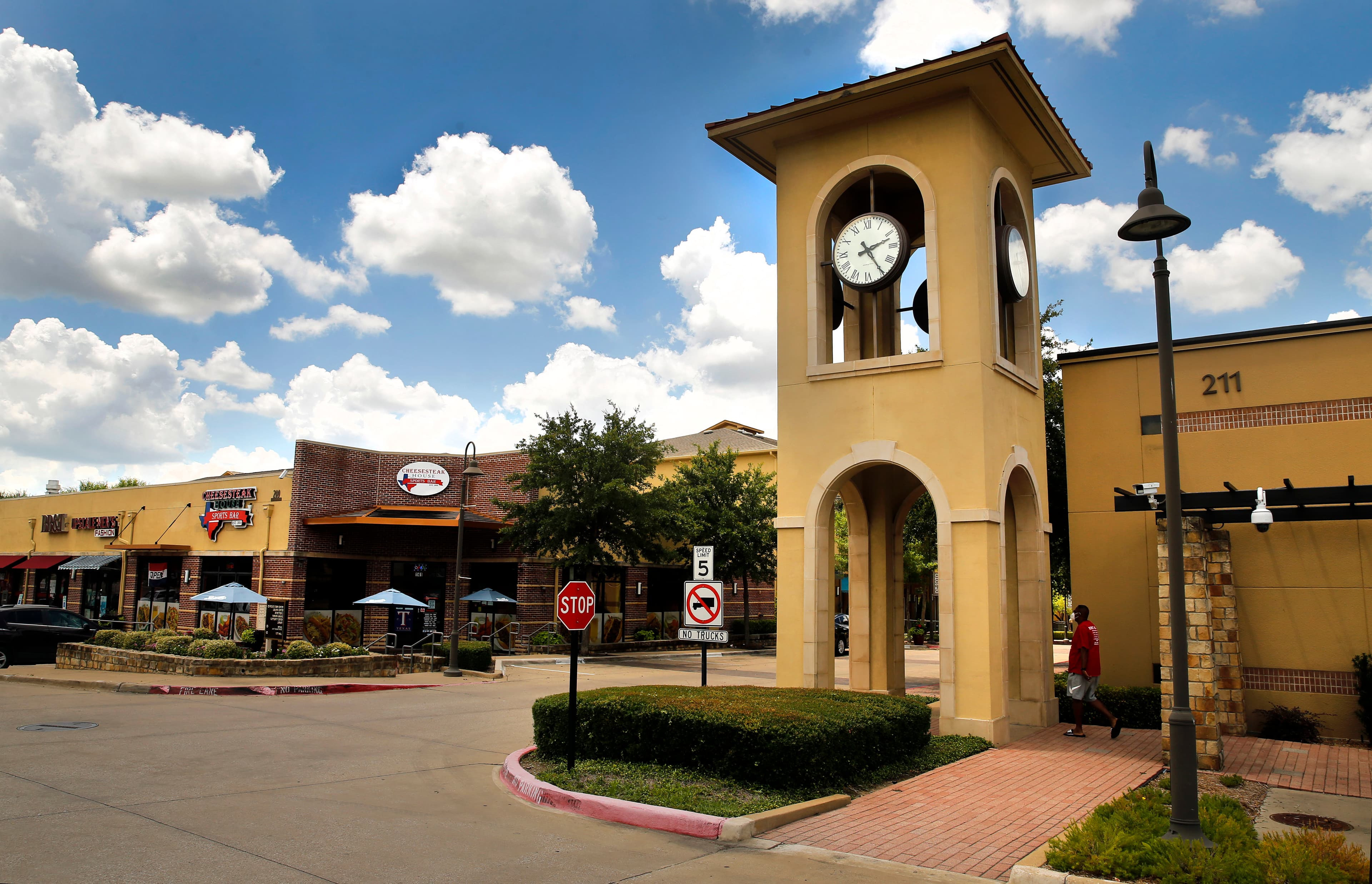 DeSoto, TX commercial concrete contractors