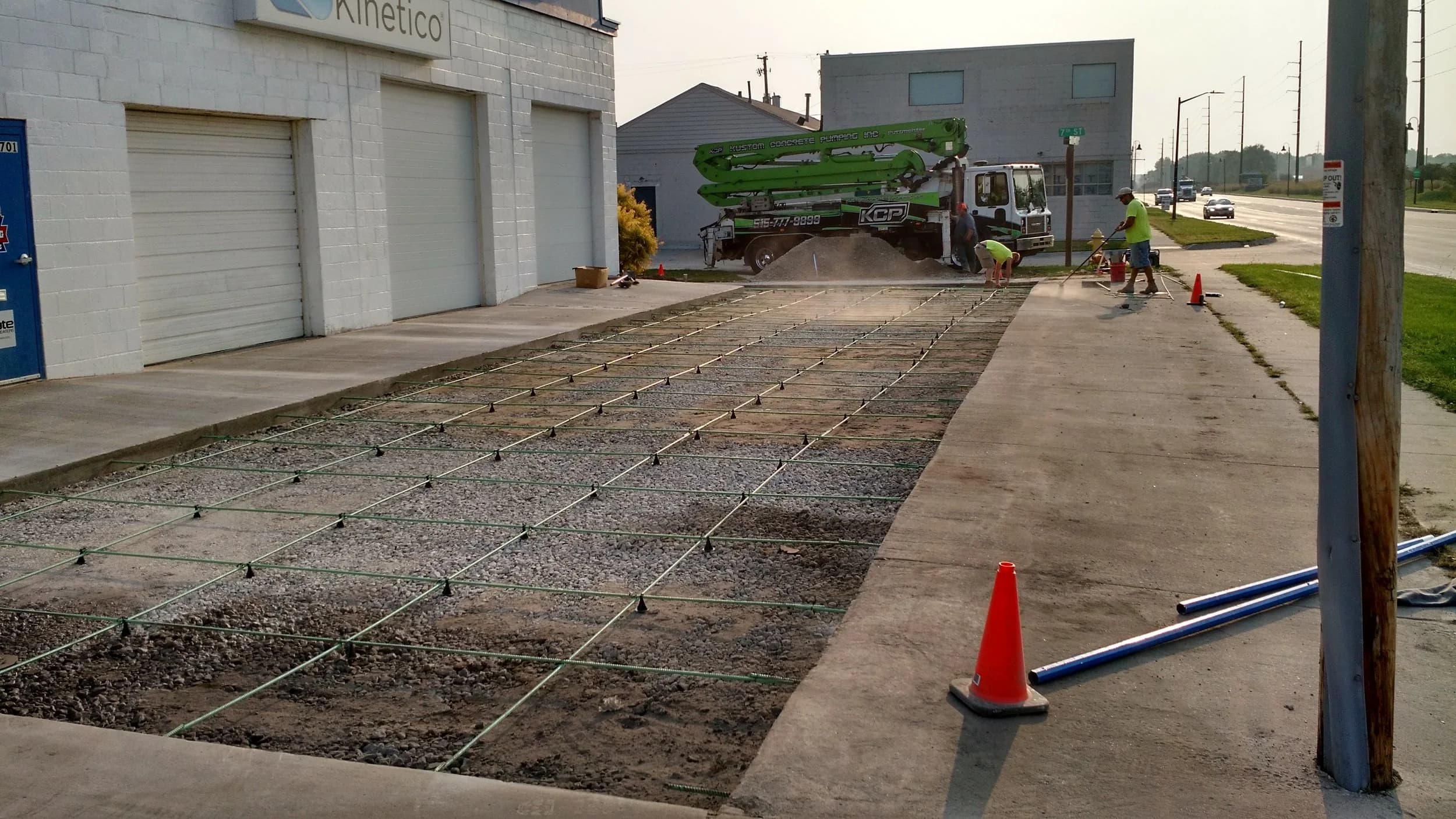 Streets & Roadways commercial concrete contractors