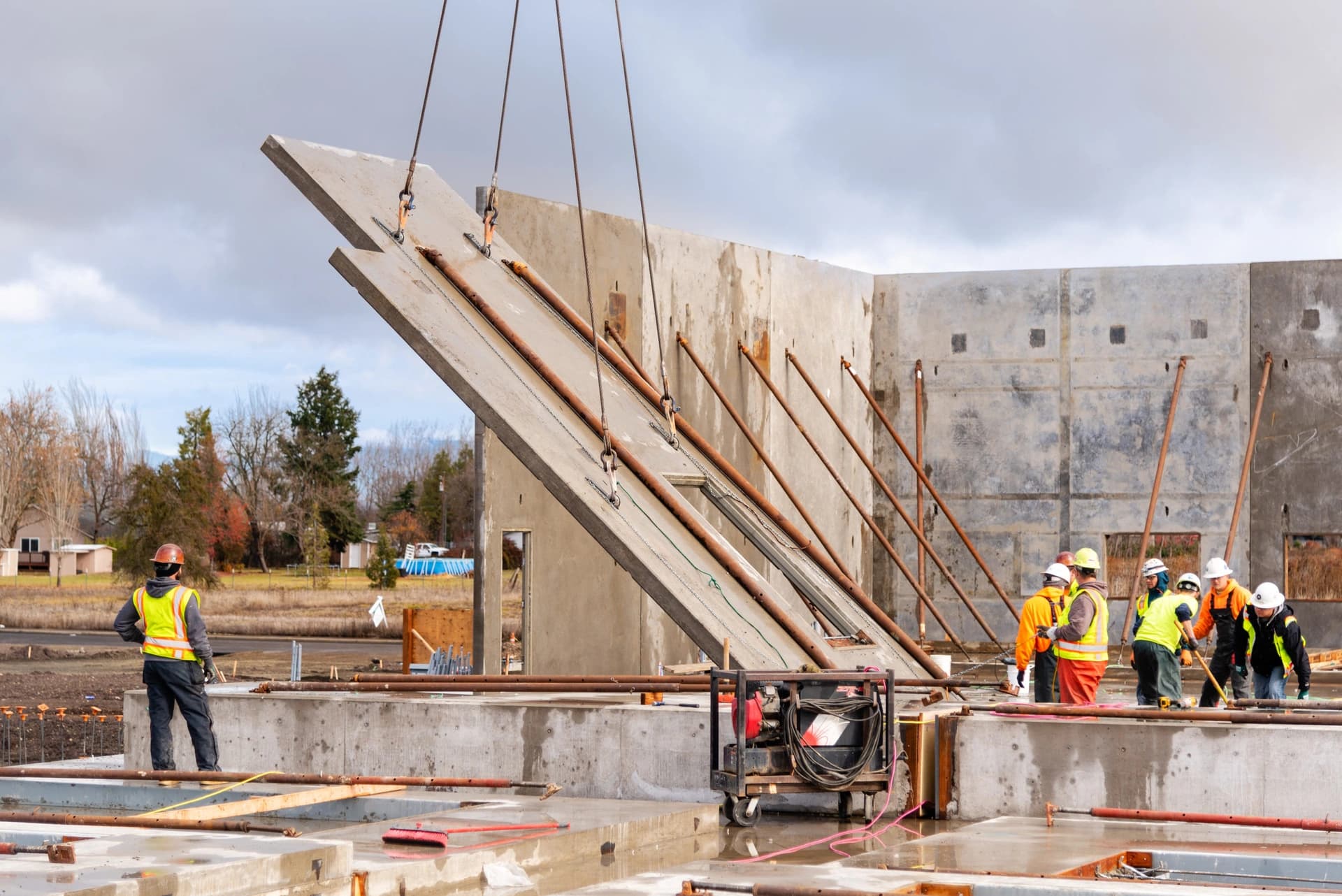 Commercial concrete crew in Irving